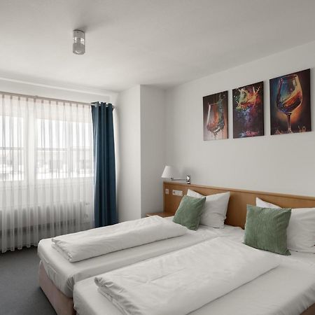 Kirchers Park & Wellnesshotel Kaiserstuhl Garni Endingen am Kaiserstuhl Ngoại thất bức ảnh