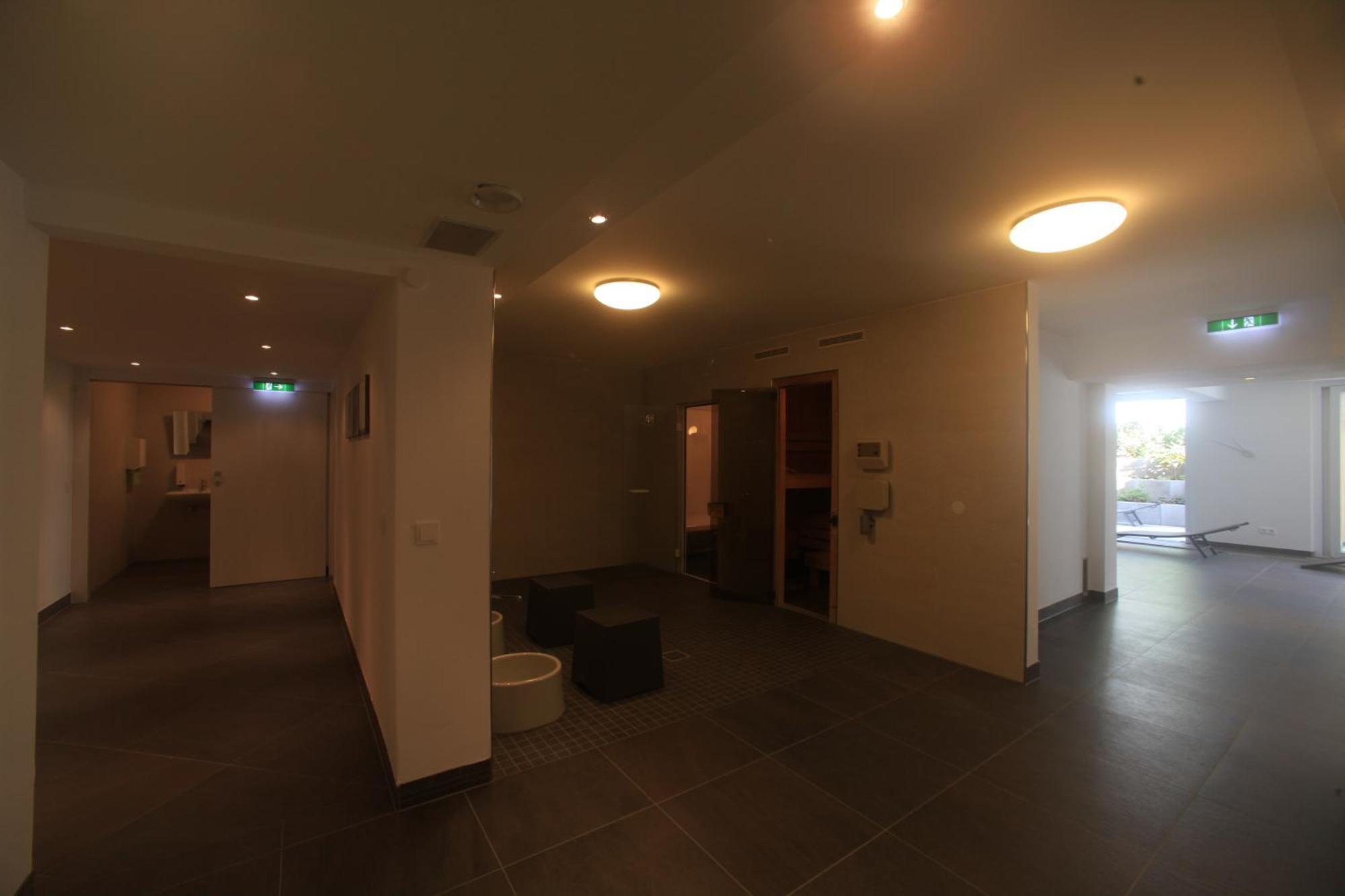 Kirchers Park & Wellnesshotel Kaiserstuhl Garni Endingen am Kaiserstuhl Ngoại thất bức ảnh