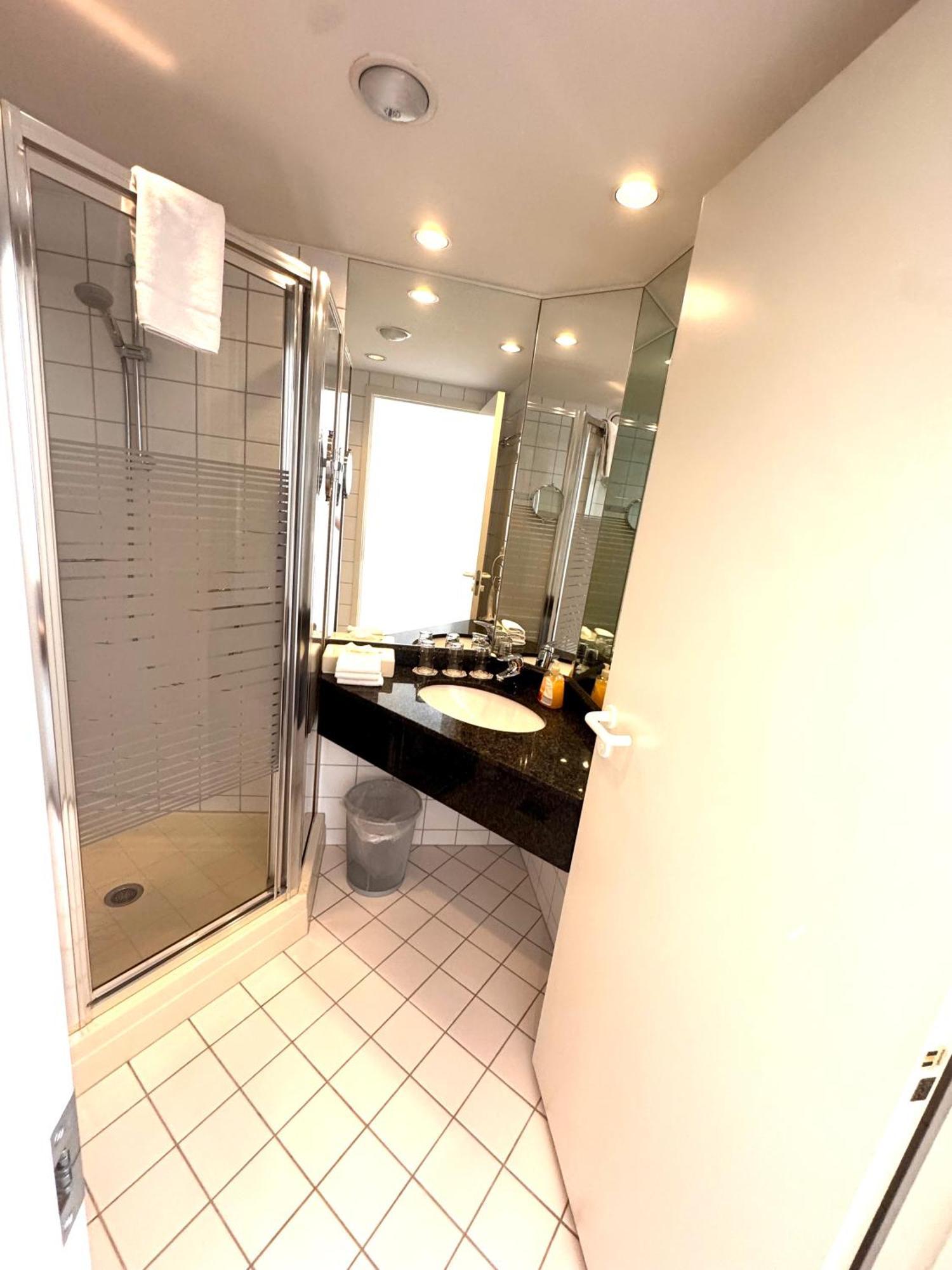 Kirchers Park & Wellnesshotel Kaiserstuhl Garni Endingen am Kaiserstuhl Ngoại thất bức ảnh