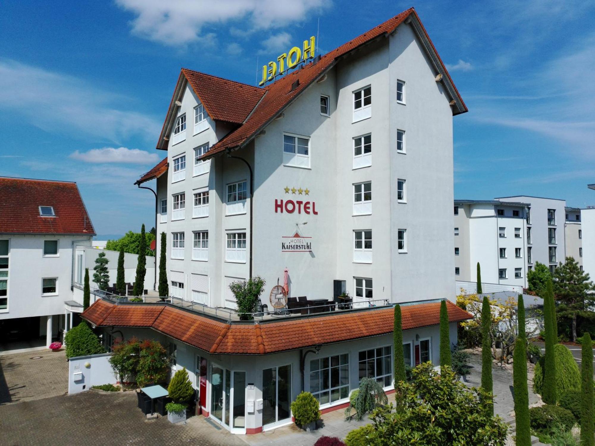 Kirchers Park & Wellnesshotel Kaiserstuhl Garni Endingen am Kaiserstuhl Ngoại thất bức ảnh