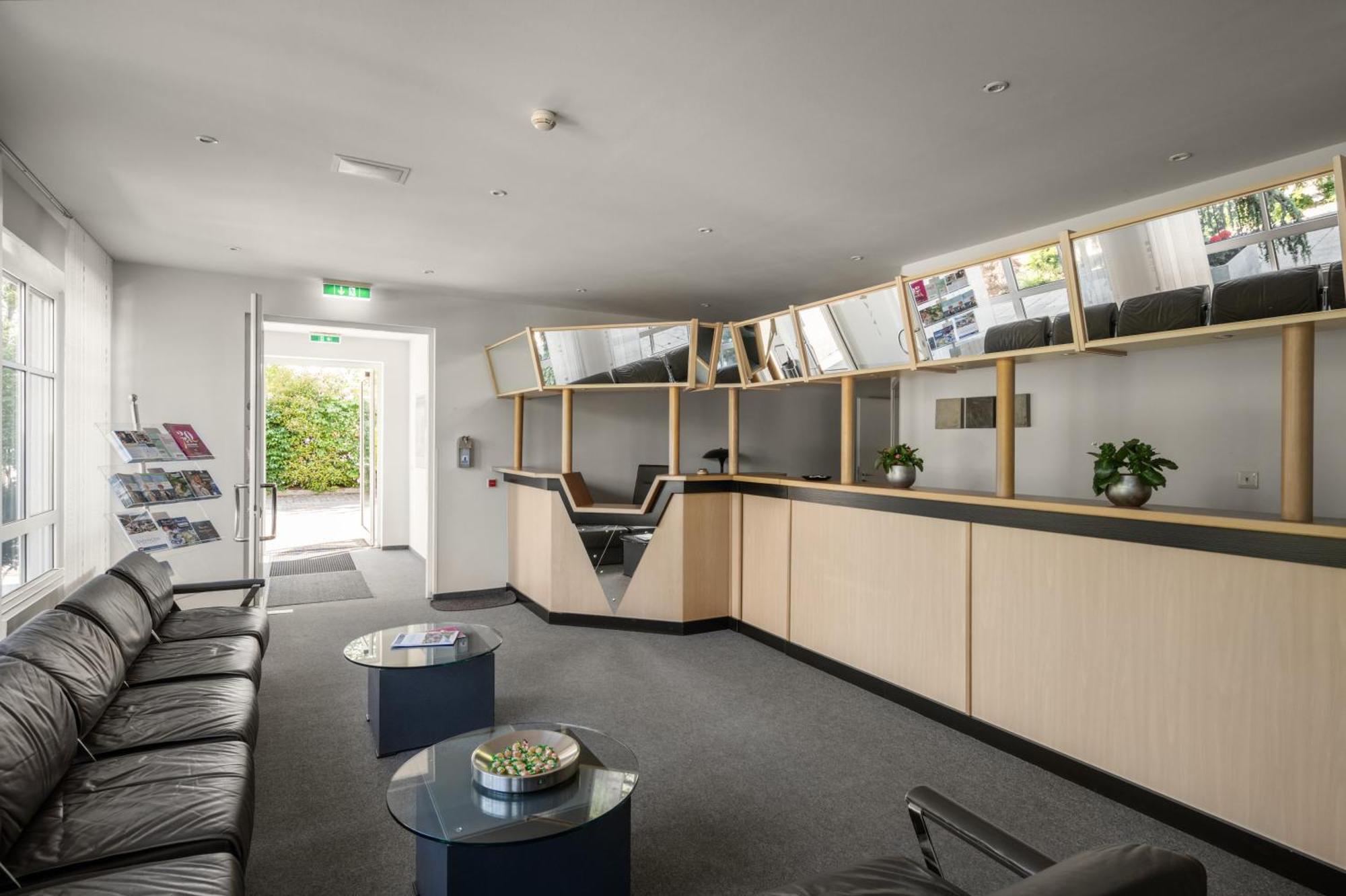 Kirchers Park & Wellnesshotel Kaiserstuhl Garni Endingen am Kaiserstuhl Ngoại thất bức ảnh