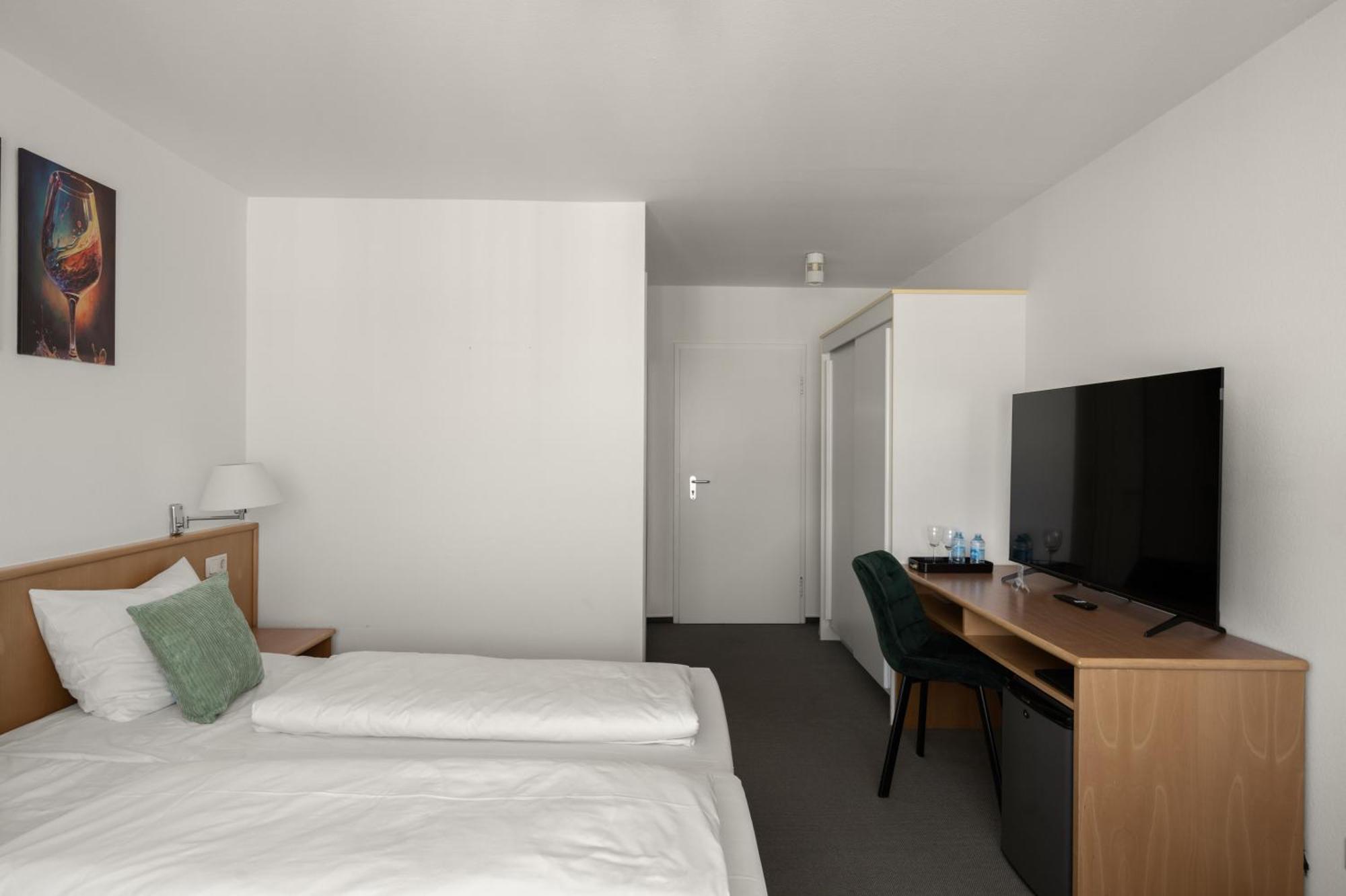 Kirchers Park & Wellnesshotel Kaiserstuhl Garni Endingen am Kaiserstuhl Ngoại thất bức ảnh